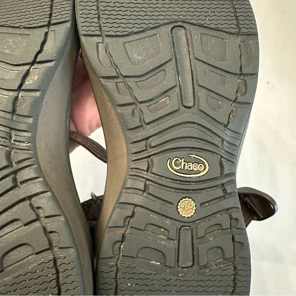 Chaco Mens Brown Eco Tread Non Marking Toe Loop Adjustable Strap Shoes Sz 10 GUC - Picture 10 of 11